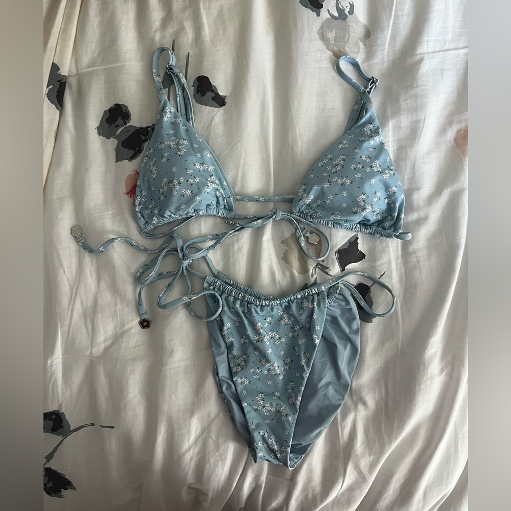 Dippin Daisys bathing suit